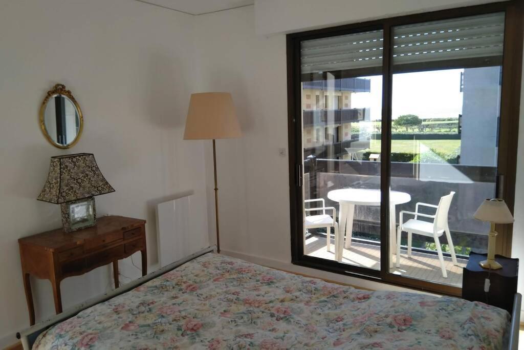 Grand 3 Pieces 82 M2 4P Plus 2-3P , 150M Plage โดวีลล์ ภายนอก รูปภาพ